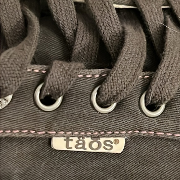 Taos Moc Star MST-13482A, grey, arch support sole, size 6.5 - Picture 12 of 14